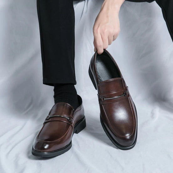 Mocasines de cuero clásicos - Zapatos de vestir sin cordones para hombre